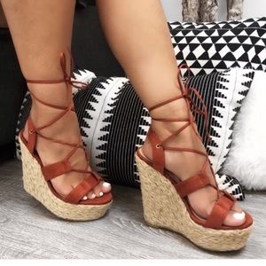 Laura’s boutique bella rust wedges (brand liliana)